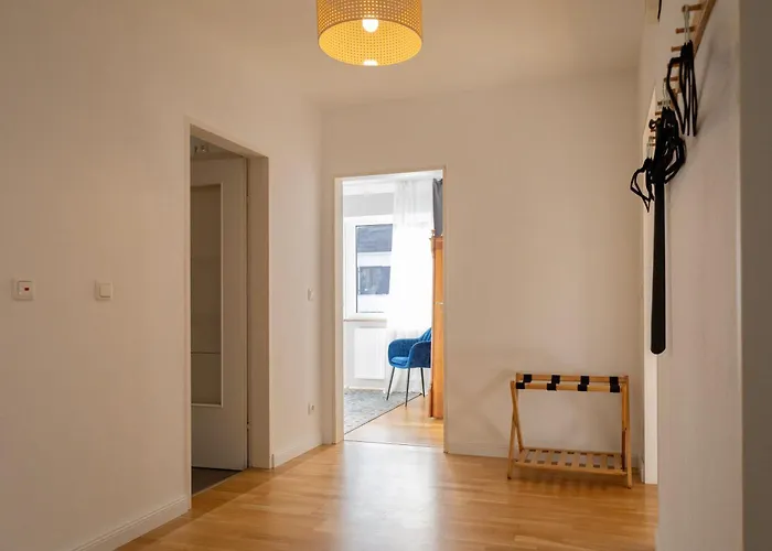 Eschenlohe, Balcony With Mountain Views