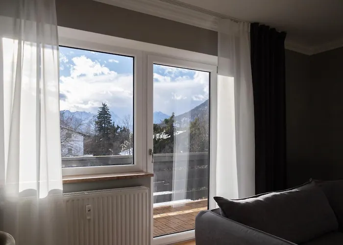 公寓 Eschenlohe, Balcony With Mountain Views *